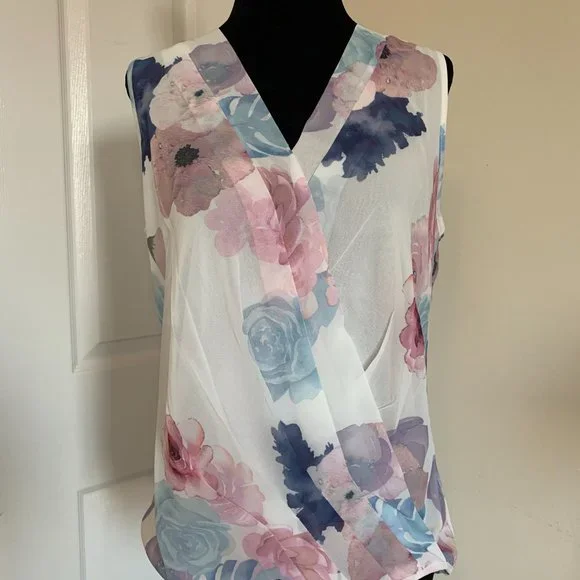 Floral Print V Neck Chiffon Blouse - Picture 6 of 8